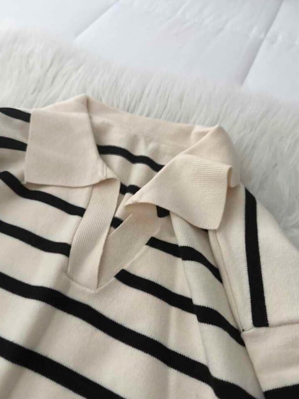 Women's Off White Black Striped Polo Sweater Drop Shoulder Long Sleeve Knit Top - Picture 3 of 4